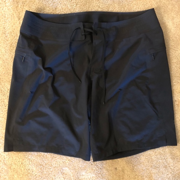 lululemon athletica Other - Men’s lululemon current state board short